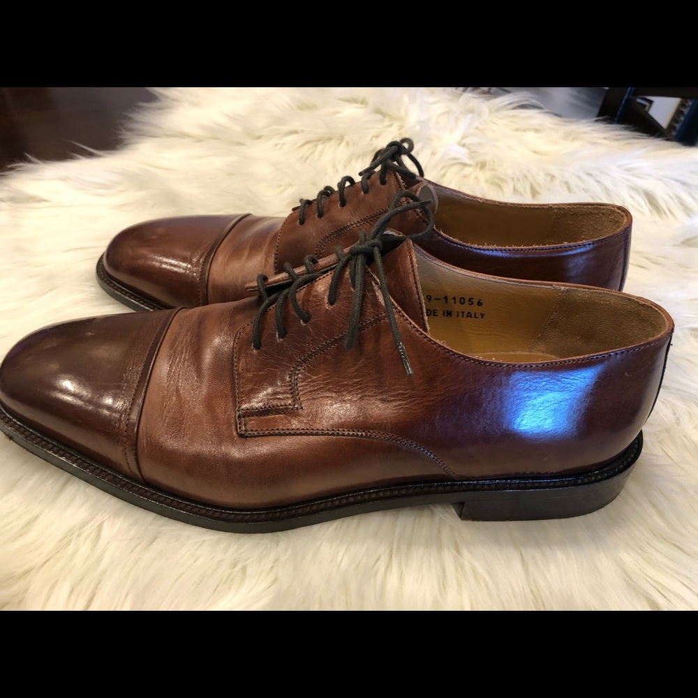 Johnston & Murphy men’s leather dress shoes